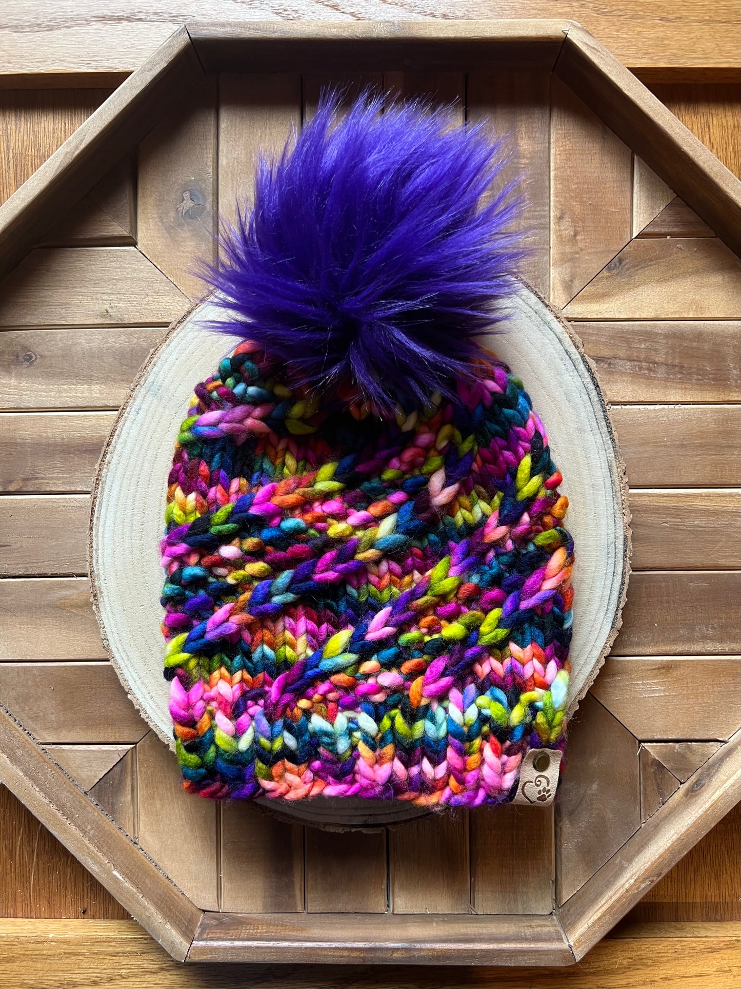 Merino wool hat w/ removable faux fur pom