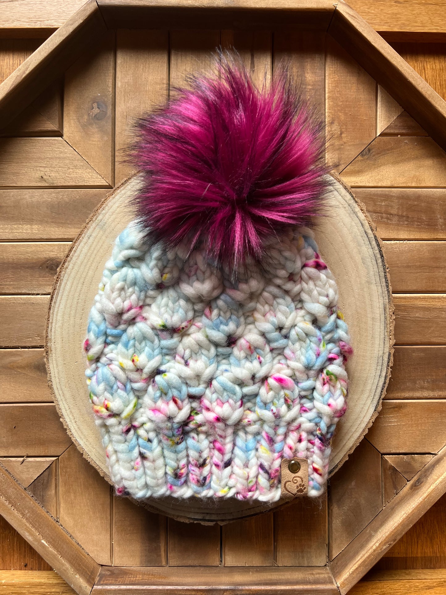 Merino wool hat w/ removable faux fur pom