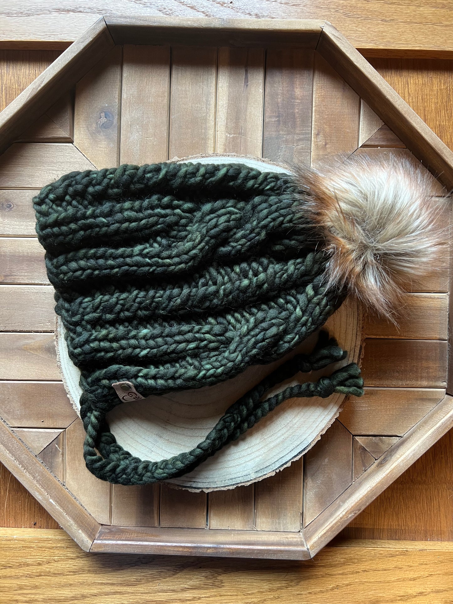 Merino wool hat w/ removable faux fur pom - bonnet style