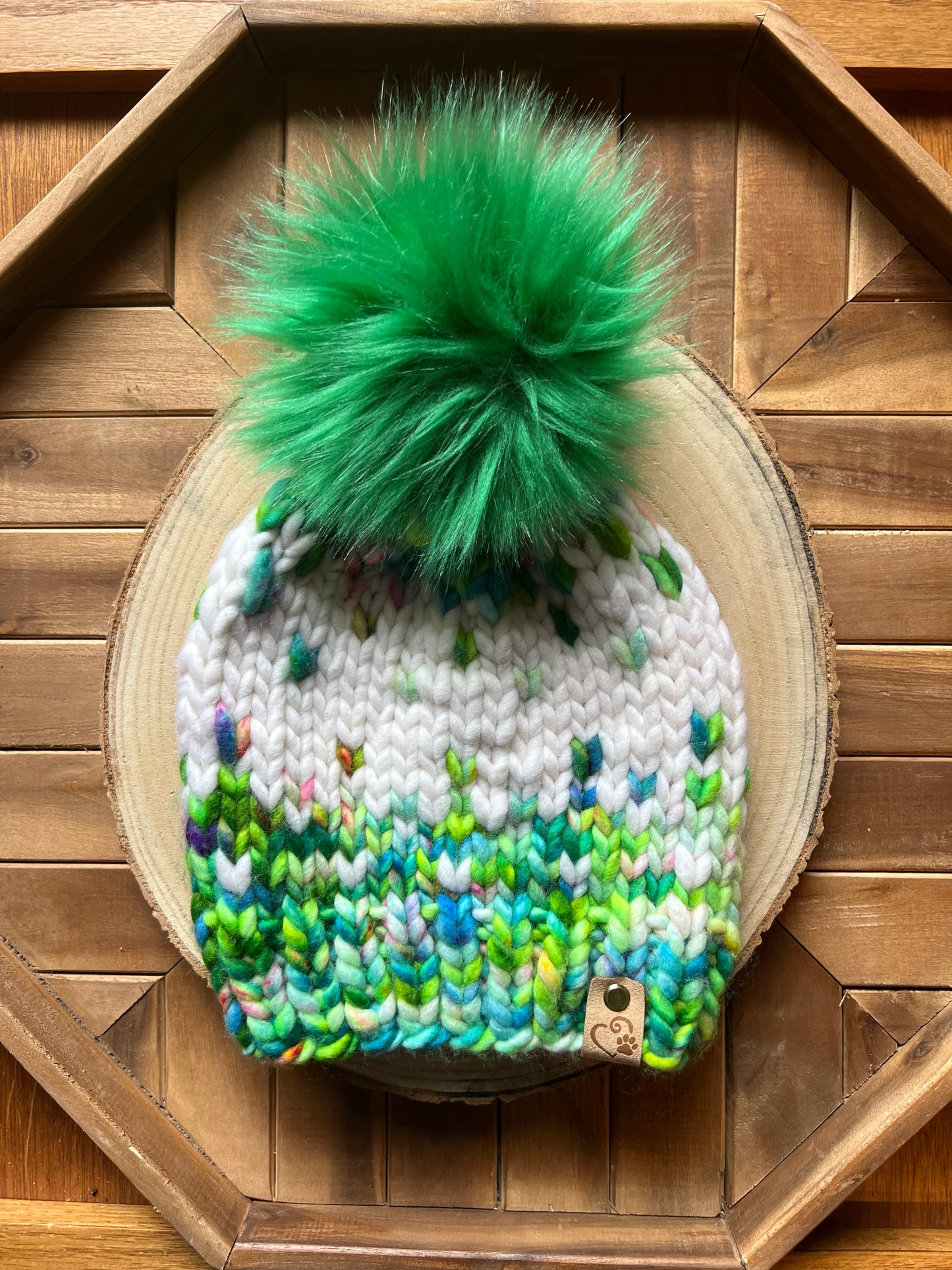 Merino wool hat w/ removable faux fur pom