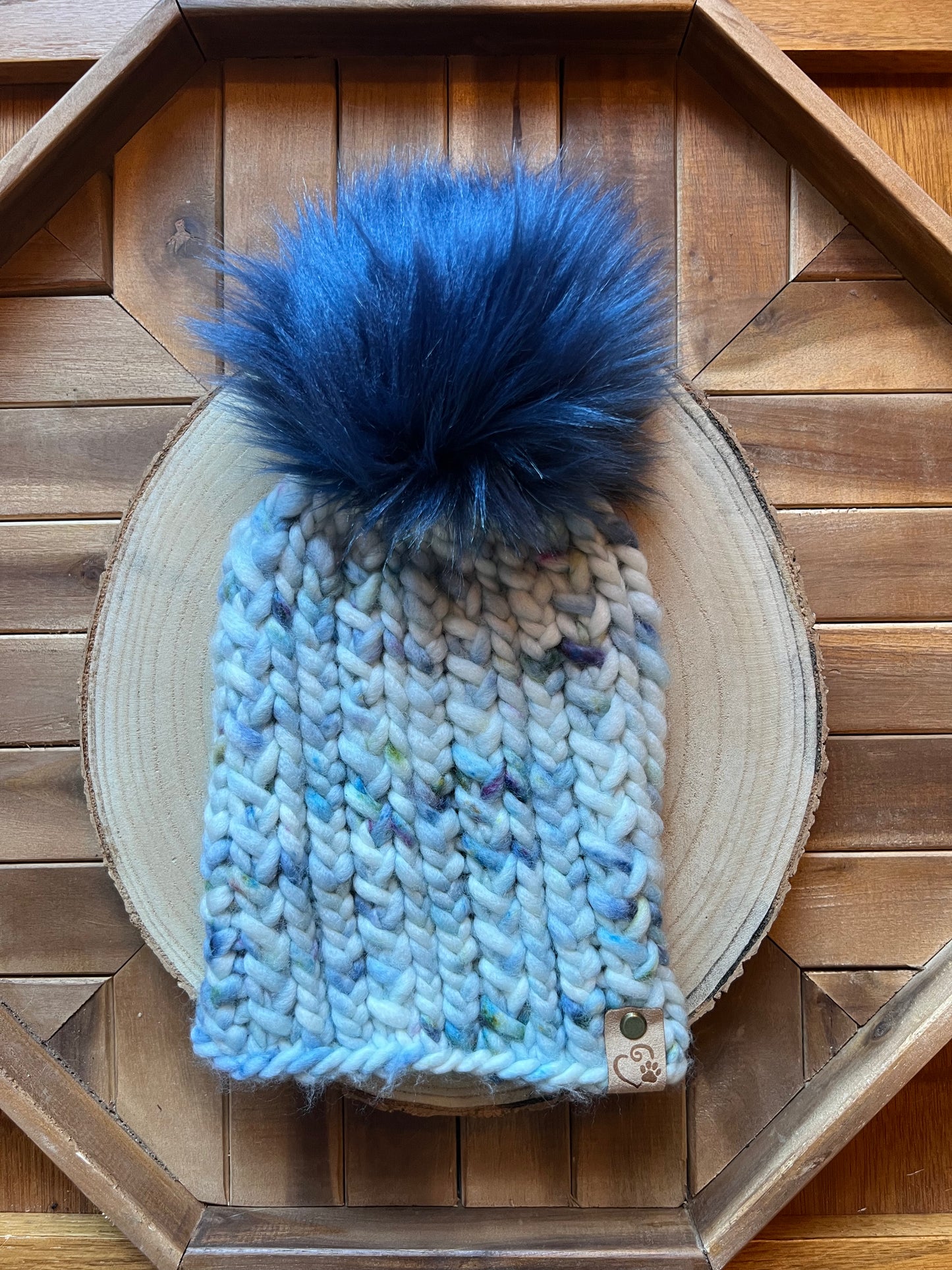 Merino wool hat w/ removable faux fur pom