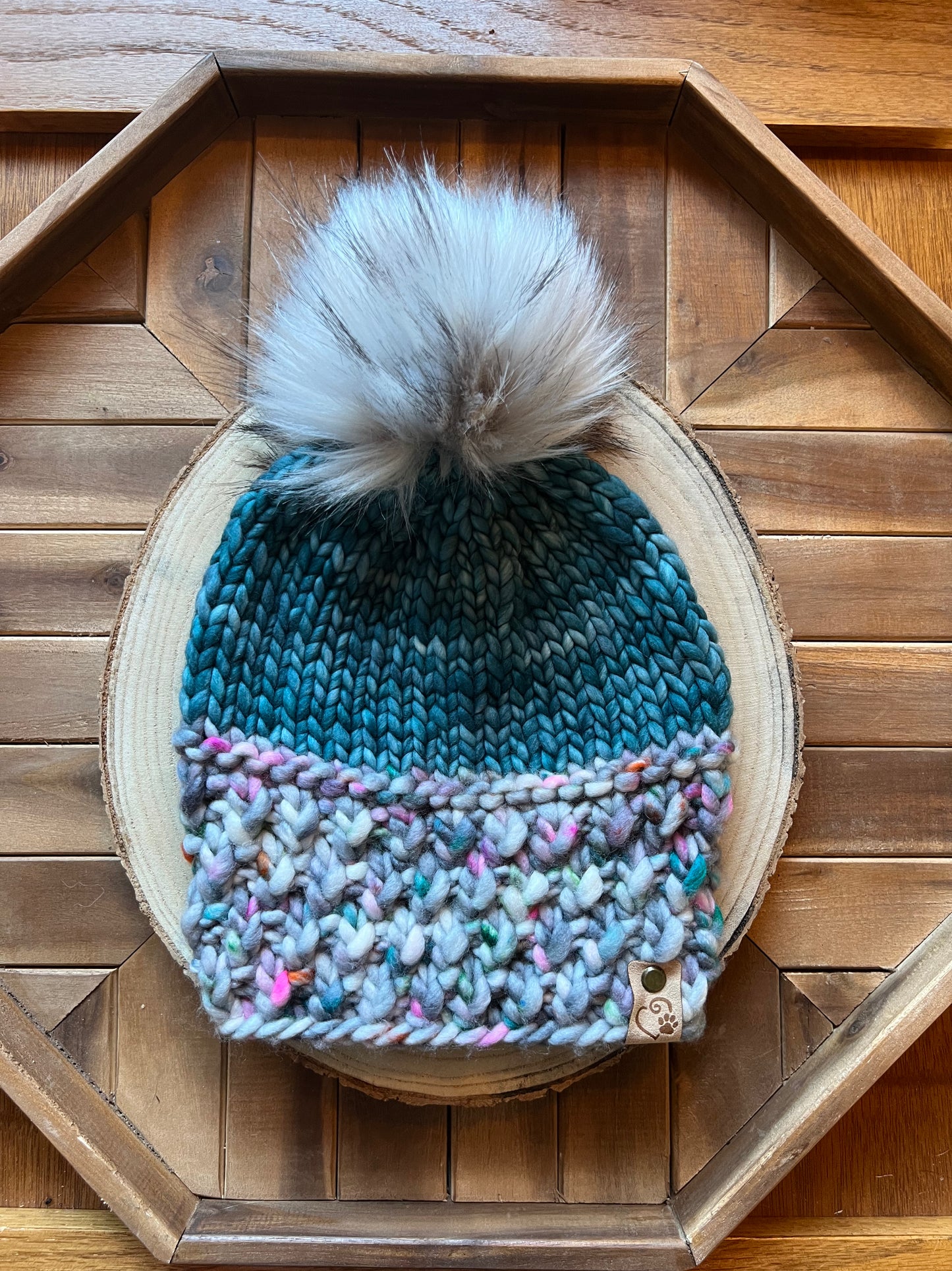 Merino wool hat w/ removable faux fur pom