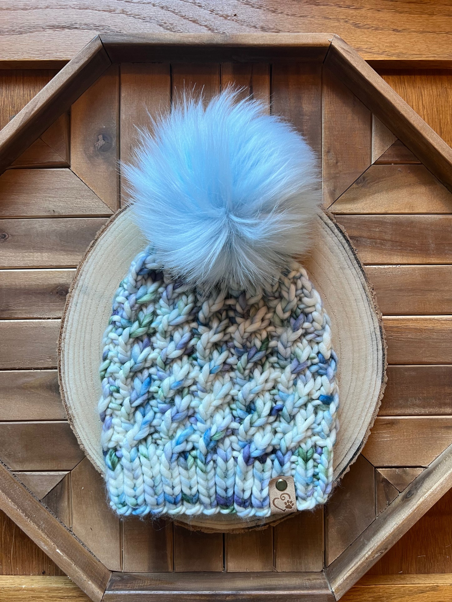 Merino wool hat w/ removable faux fur pom
