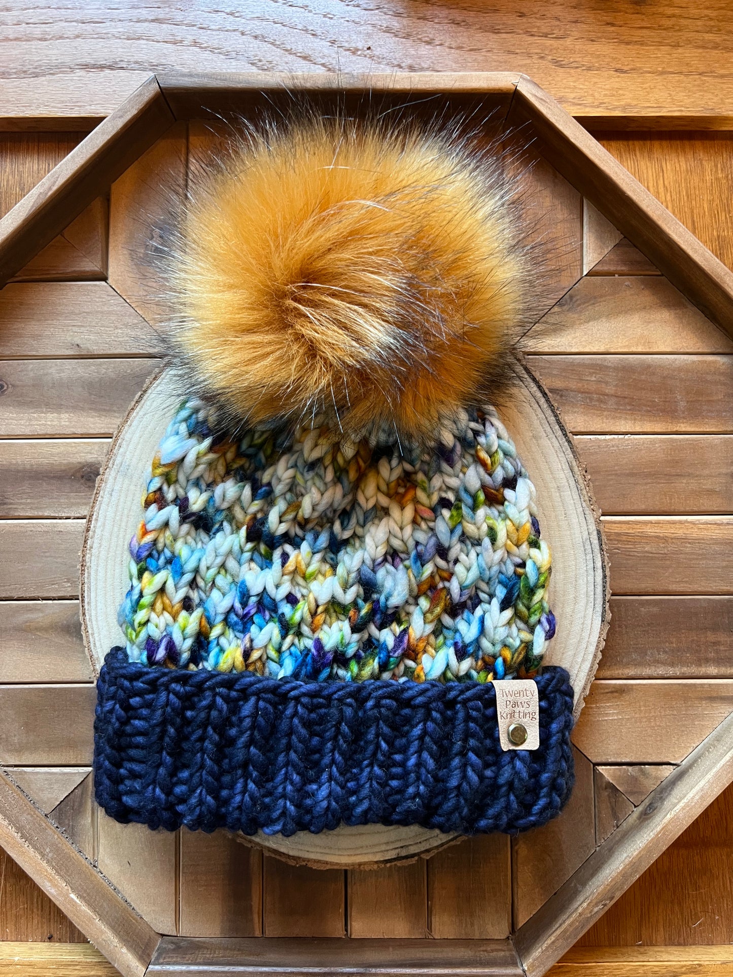 Merino wool hat w/ removable faux fur pom