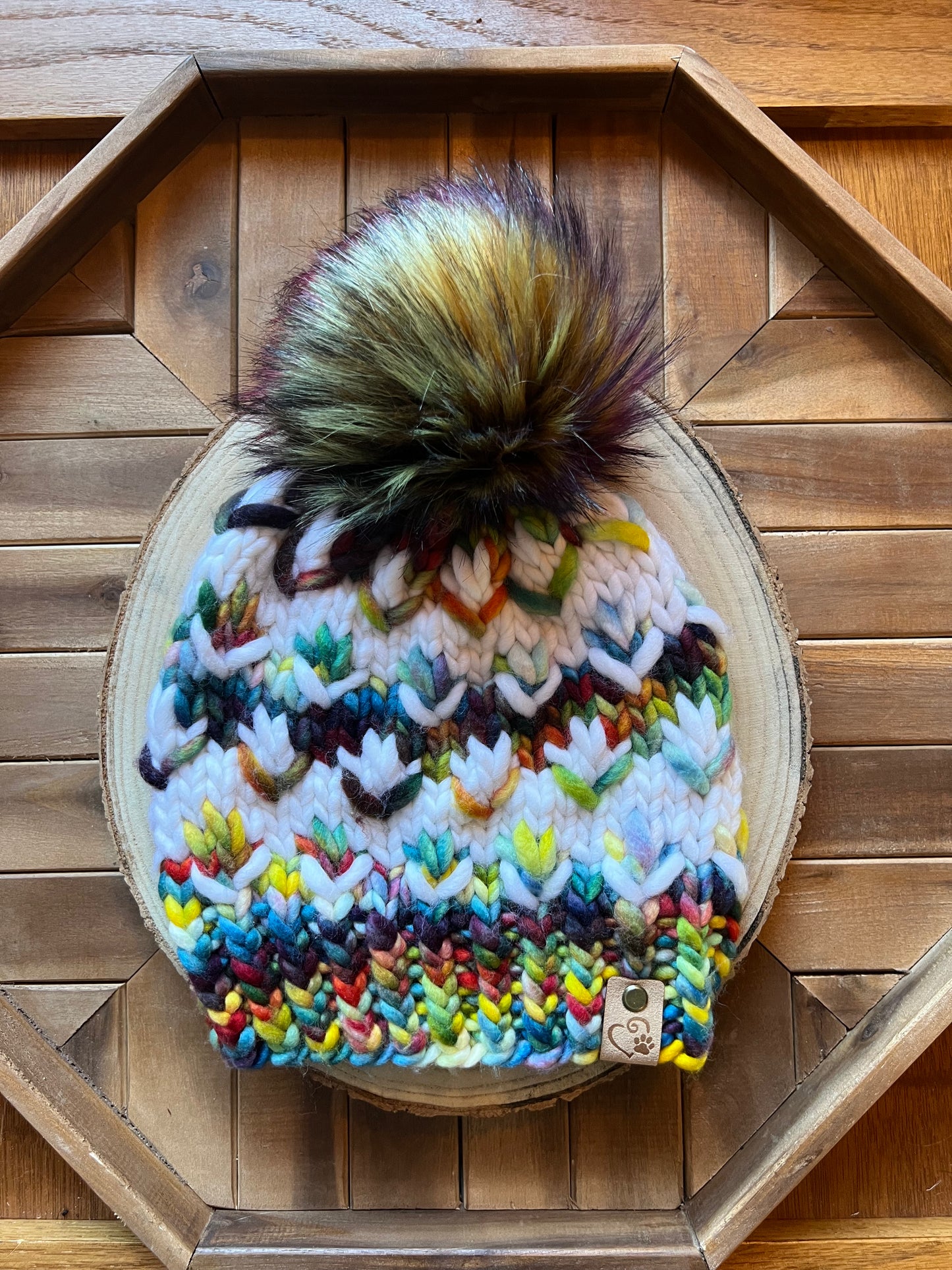 Merino wool hat w/ removable faux fur pom